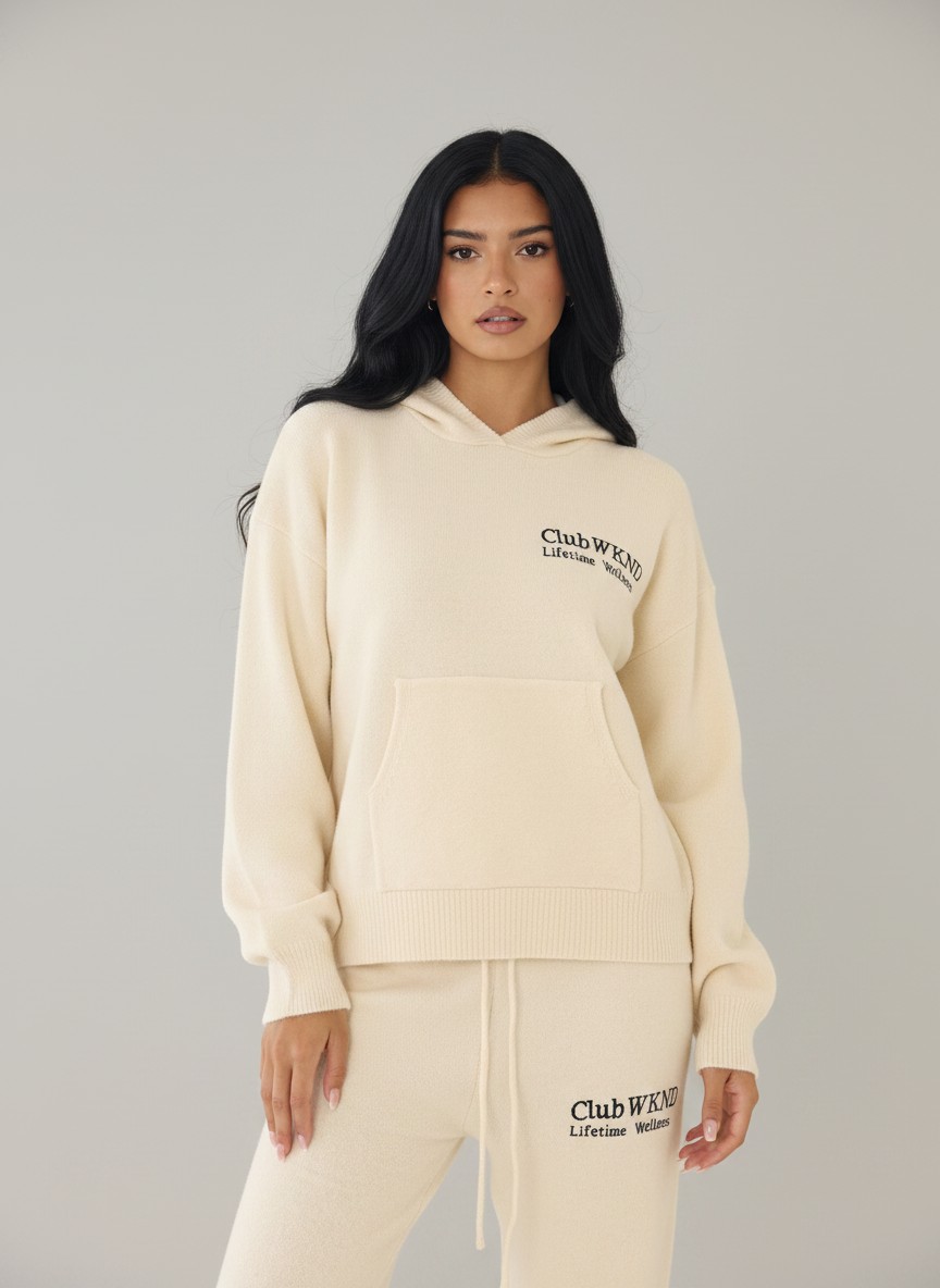 CLUB KNITTED HOODIE IN STONE